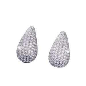 NWT Jewels By Sunaina Narina Studs